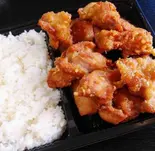 からあげ中バカ盛り弁当（地鶏食堂 長浜店）
