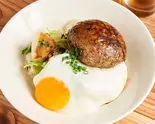 てりたまハンバーグの和風ロコモコ弁当(ニチョウメカフェ ニニギ)