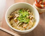 チャーシュー丼 Char Siu on rise(【 油そば・まぜそば 】希望新風 谷町七丁目店 Kibosinpu tanimachi 7)