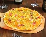 お子様に人気！ ベーコンとコーンのマヨネーズソース（肉と石窯ピザのイタリアン Pizza cozou ピザコゾウ 横浜関内）
