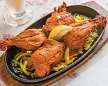 タンドリーチキン2ピース Tandoori Chicken 2 Pieces(アヴァス インドネパールレストラン)