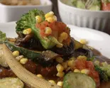 野菜どっさりカリー Vegetable-Loaded Curry（いずみバーグ 九条本店）