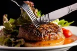 宮崎牛100%ハンバーグ 100% Miyazaki Beef Hamburg Steak(洋風酒場トゥエルブ)