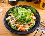 ほうれん草とベーコンのホットサラダ Spinach and Bacon Hot Salad(洋風酒場トゥエルブ)