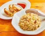 ミニチャーハン・餃子セット Mini Fried Rice and Gyoza Dumpling Set（ラーメンたつみ屋 池尻店）