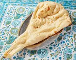 ナン Naan(インド料理 ミニメズバーン)