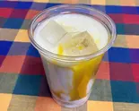 自家製ヨーグルトのマンゴーラッシー Mango Lassi(インド料理 ミニメズバーン)