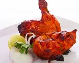 半分タンドリーチキンHalf tandoori chicken（スターケバブインドカレーハラル専門店）