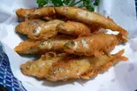 わかさぎの唐揚げ(炸小鱼)（中華居酒屋 暉記）