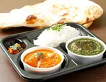 2種カレー、ナンorライス付two curry &Nan or Rice(アジアンダイニング&バー・SITA)