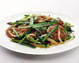 レバニラ炒め Stir-fried Liver and Chinese Chives（上海イーエックス池尻店）