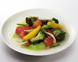 彩り野菜の塩味炒め Fried colorful Vegetables with salty taste（上海イーエックス池尻店）
