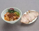 チャーシューシビカラまぜそば（らぁ麺きくはん）