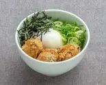 【名物】温玉つくね丼（らぁ麺きくはん）