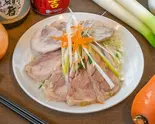 蒸し鶏の生姜ソース Steamed Chicken with Ginger Sauce（チャイニーズキッチン 大唐）