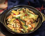 花菜炒腊肉/カリフラワーと自家製ラーロウ炒め（四川印象）