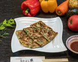 海鮮チヂミ Korean Seafood Pancake（なかよし家）