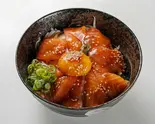 【秘伝ダレ使用♪】サーモンユッケ丼（海鮮居酒屋 膳のすたいる 三国ヶ丘本店）