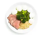 マッスル(ビーフ) ～脂肪を抑えて筋肉増強メニュー～ 438kcal タンパク質:38g 脂質:12g 糖質:41g（プロテインラボ 大阪 PROTEINLAB. OSAKA）