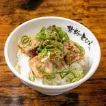 ゴロゴロチャーシュー丼(台湾まぜそば 禁断のとびら 池袋総本店)