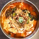 ユッケジャンうどん(辣牛肉汤面)（釜山本家）