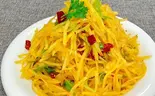 炝拌土豆丝/ジャガイモ千切和え（庄稼院）