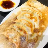 羽付き焼き餃子(5個)(酔香園)