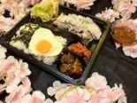 ポッサム弁当/보쌈도시락（韓国料理DARBIT 長居店）