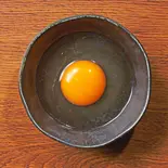 【単品】生卵（鰻料理 sakura なんば店）