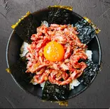 【人気No.1】ユッケ風和牛丼（肉ぞう）
