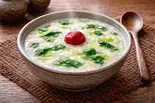 ほうれん草たっぷりクリーム粥 梅干付（風邪・胃腸炎の回復に お粥小屋 健康お粥専門店）