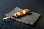 レスと帯(比内地鶏炭火焼ひない)