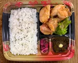 唐揚げ弁当（隠れすぎな居酒屋食堂 てぃーち）