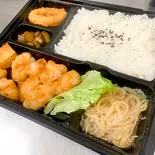 丸ホルモン弁当(快食いっぽ)
