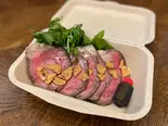 ローストビーフ(100g)（～フランスで人気の塊肉ステーキの名店～ 肉ビストロ サクレフルール日本橋）