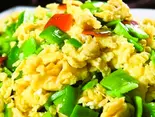ピーマンと玉子の炒め（楽しい酒場·八鮮食堂）