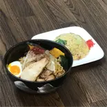 いく須らーめんと半チャーハンセット（いく須）