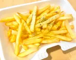 ノーマルストレートポテト Mサイズ (200g) French Fries M Size（【大盛ご飯300g無料】肉汁ハンバーグ）