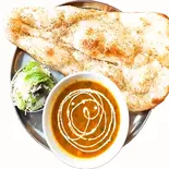 ゴマナンセット(サラダ付)SesameNanSet(Curry Gomanan Salad)（MALiKA）