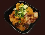 温玉と肉3種丼（おおぞら丼丸東四つ木店）