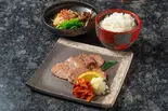 ネギタン弁当(六本木 焼肉きらく)