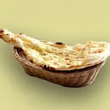 ガーリックナン(Garlic naan)（SAKURA インド＆ネパール レストラン）