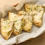 ツナクルチャ tuna kulcha（本格インド料理 ラディカ）
