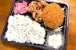 ● メンチ1唐揚げ3弁当(【大盛ご飯300g無料】のり弁大好き わんぱく弁当)