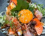 超新鮮 海鮮ユッケ 1人前（元祖西成ホルモン天婦羅48 千林大宮店）