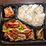 味噌ホルモン弁当（中華料理しん龍閣）