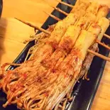 炸金针菇 エノキ揚げ2本（姉妹骨湯麻辣燙）