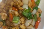 糖醋鶏丁 鶏肉と野菜の甘酢炒め（上海苑）