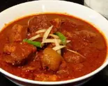 ポークカレー pork curry(インドネパールレストランアムル)