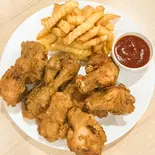 フライドポテトチキンセット 8P【French fries chicken set 8P】（インドネパールレストラン＆バー ベットガット）